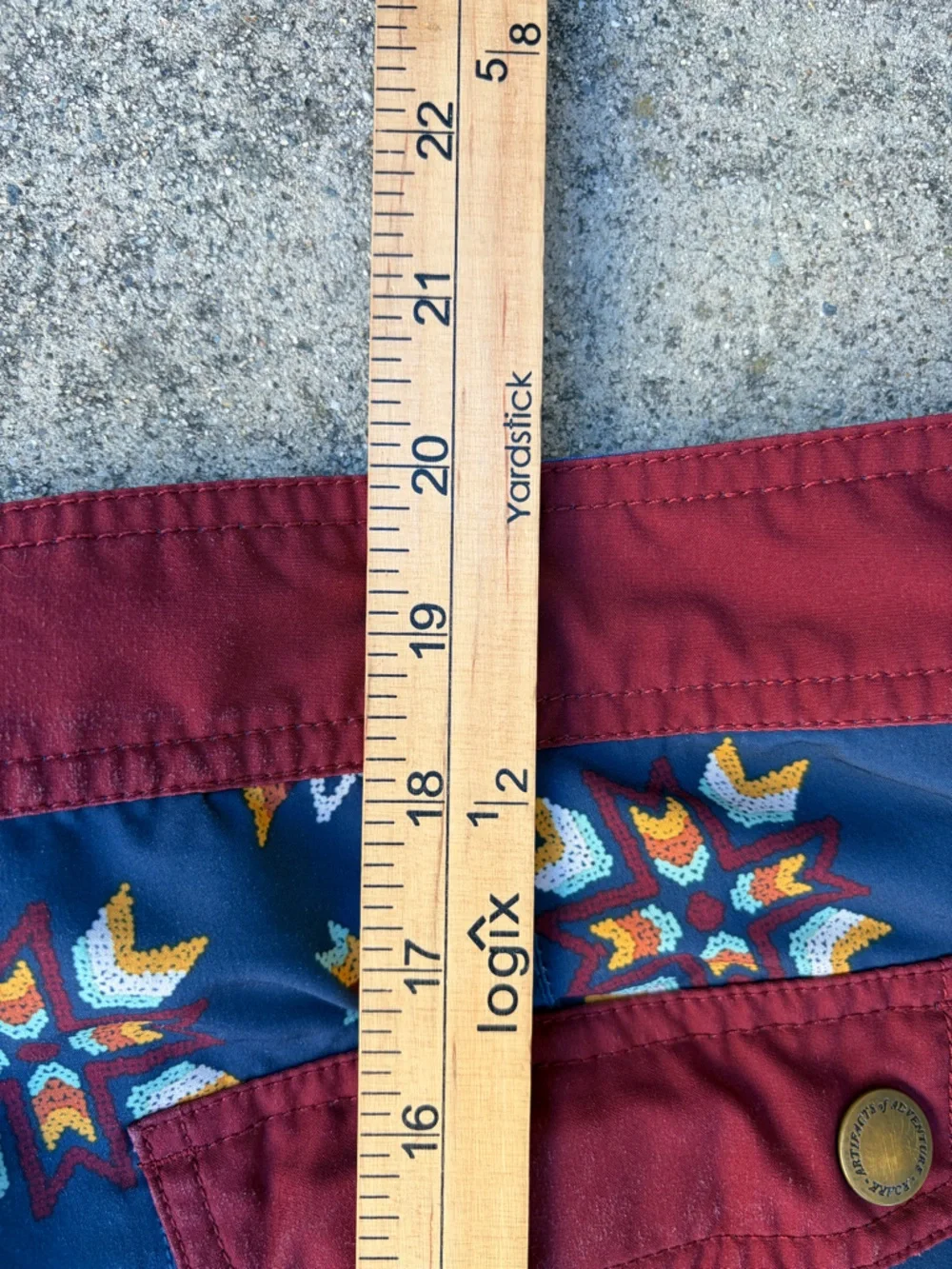 Men's Roark Board Shorts Multicolor Geometric 34 Aztec Southwest Beach Surf Swim
